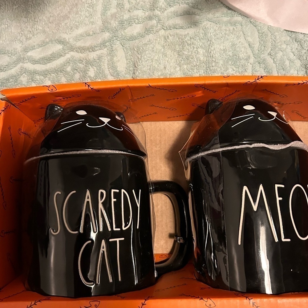 Rae Dunn new in the box Halloween topper mug set